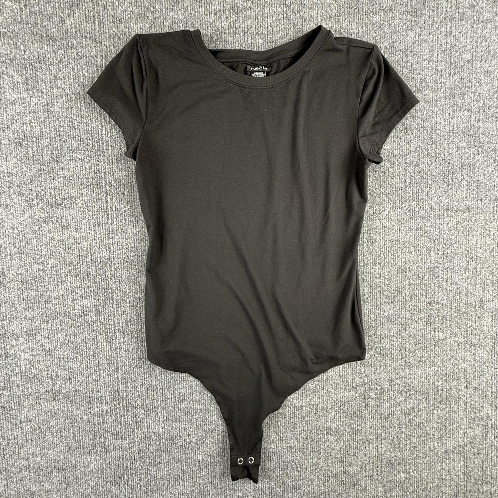 Rue21 Bodysuit Womens Medium Black Short Sleeve Crew Neck Snap Crotch Stretch